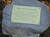 Baum der Freundschaft - Hinweistafel.jpg
